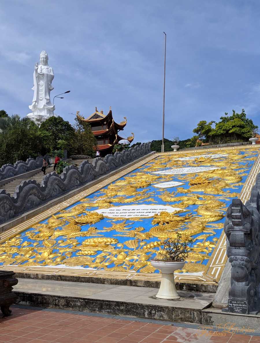 04 phu quoc pagoda