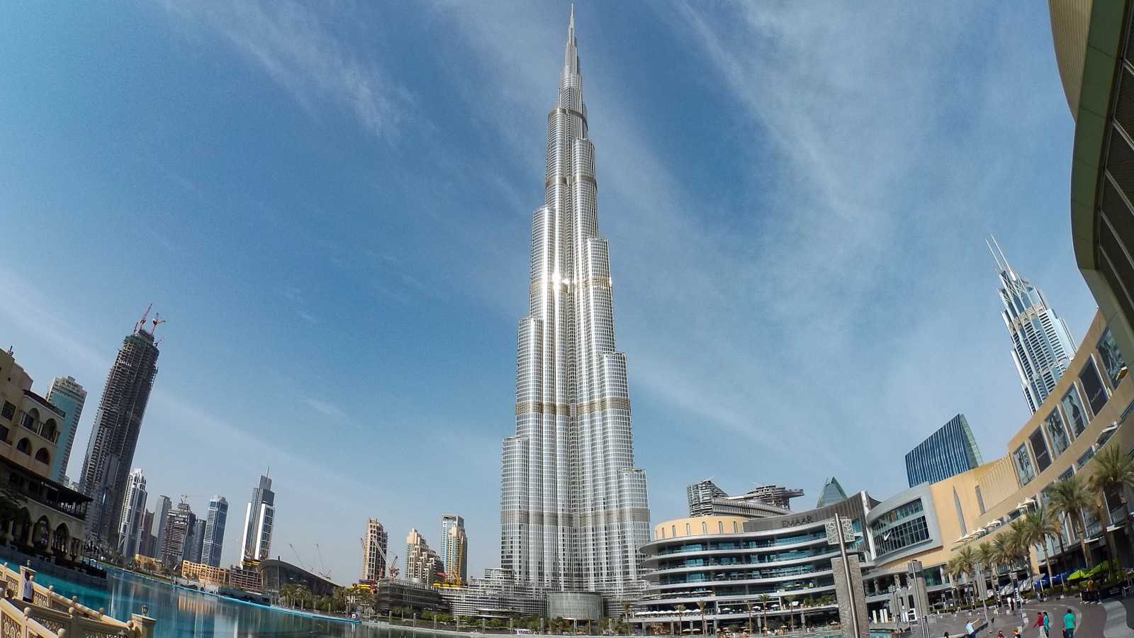 【杜拜必去．世界最高哈里發塔】沒來過這別說你來過杜拜!｜ 含門票資訊、推薦時段、注意事項 Burj Khalifa